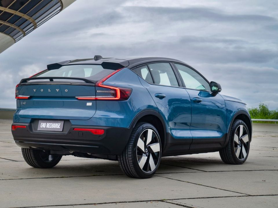 Volvo C40 entra em pré-venda no Brasil